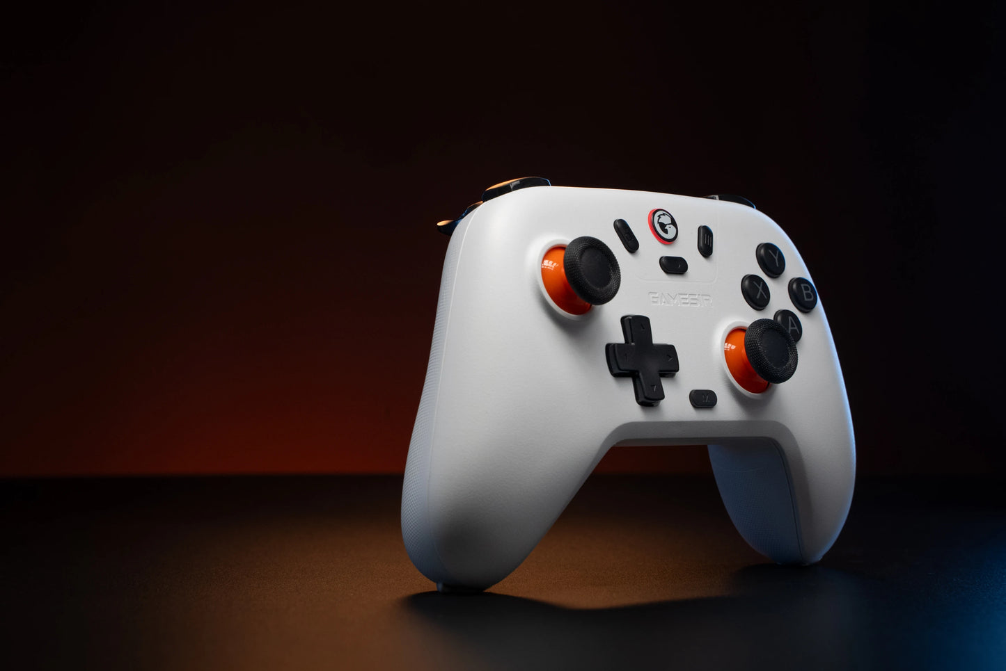 GameSir T4 Nova Lite mando inalambrico para Switch, Android, IOS, PC y Steam.